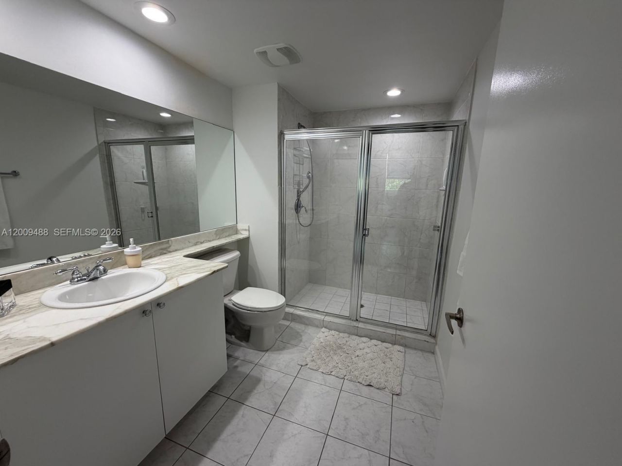 18800 NE 29th Ave , Unit 302, Aventura, FL 33180 Photo