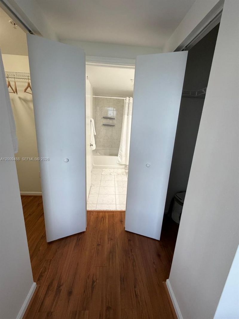 18800 NE 29th Ave , Unit 302, Aventura, FL 33180 Photo