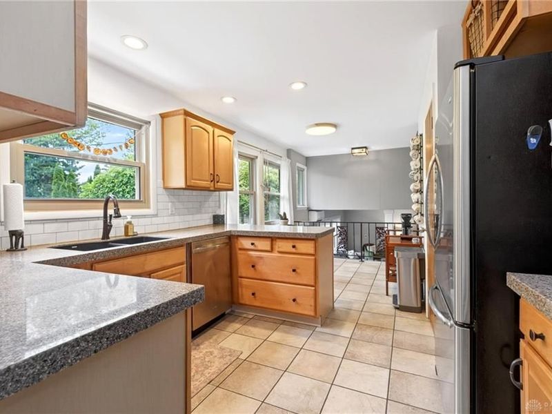 9750 Ariadne Trail, Washington Township, OH 45458 Photo 13