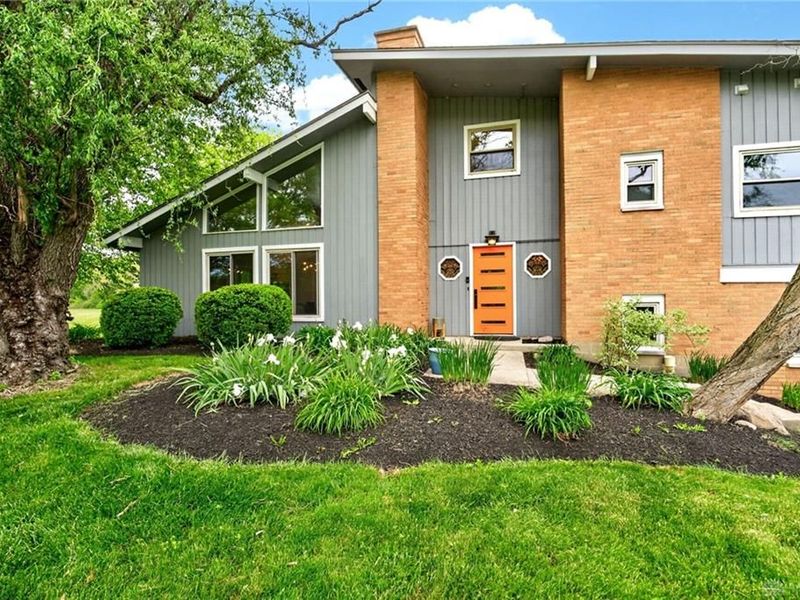 9750 Ariadne Trail, Washington Township, OH 45458 Photo 4