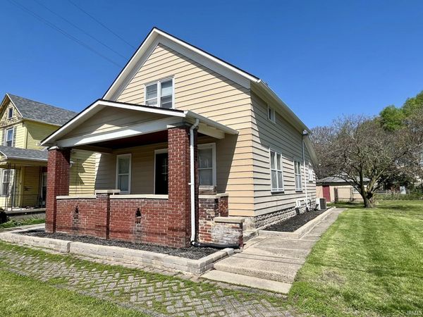 68 W 7Th Street, Peru, IN 46970