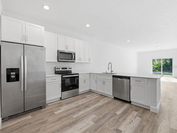 10047 AMICOLA STREET , PORT CHARLOTTE, FL 33981