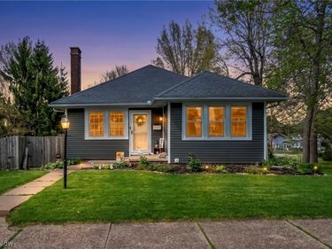 275 4th Street SW, Brewster, OH 44613