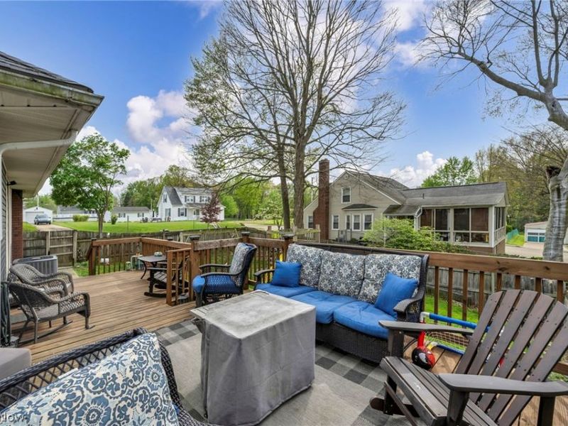 275 4th Street SW, Brewster, OH 44613 Photo 34