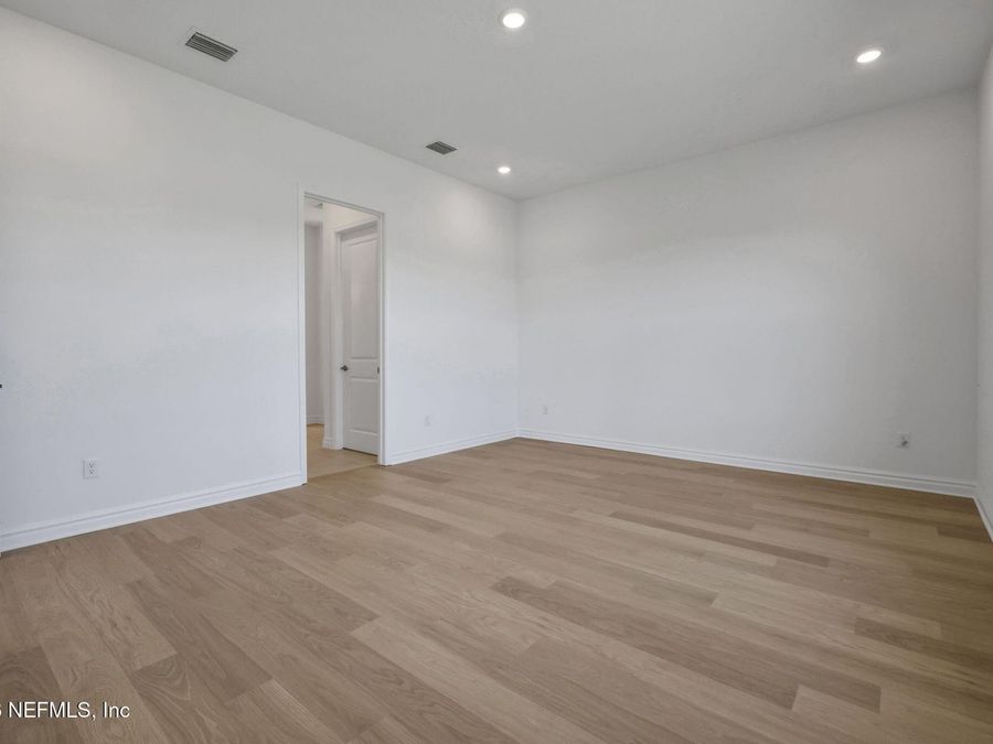 Property Image 76
