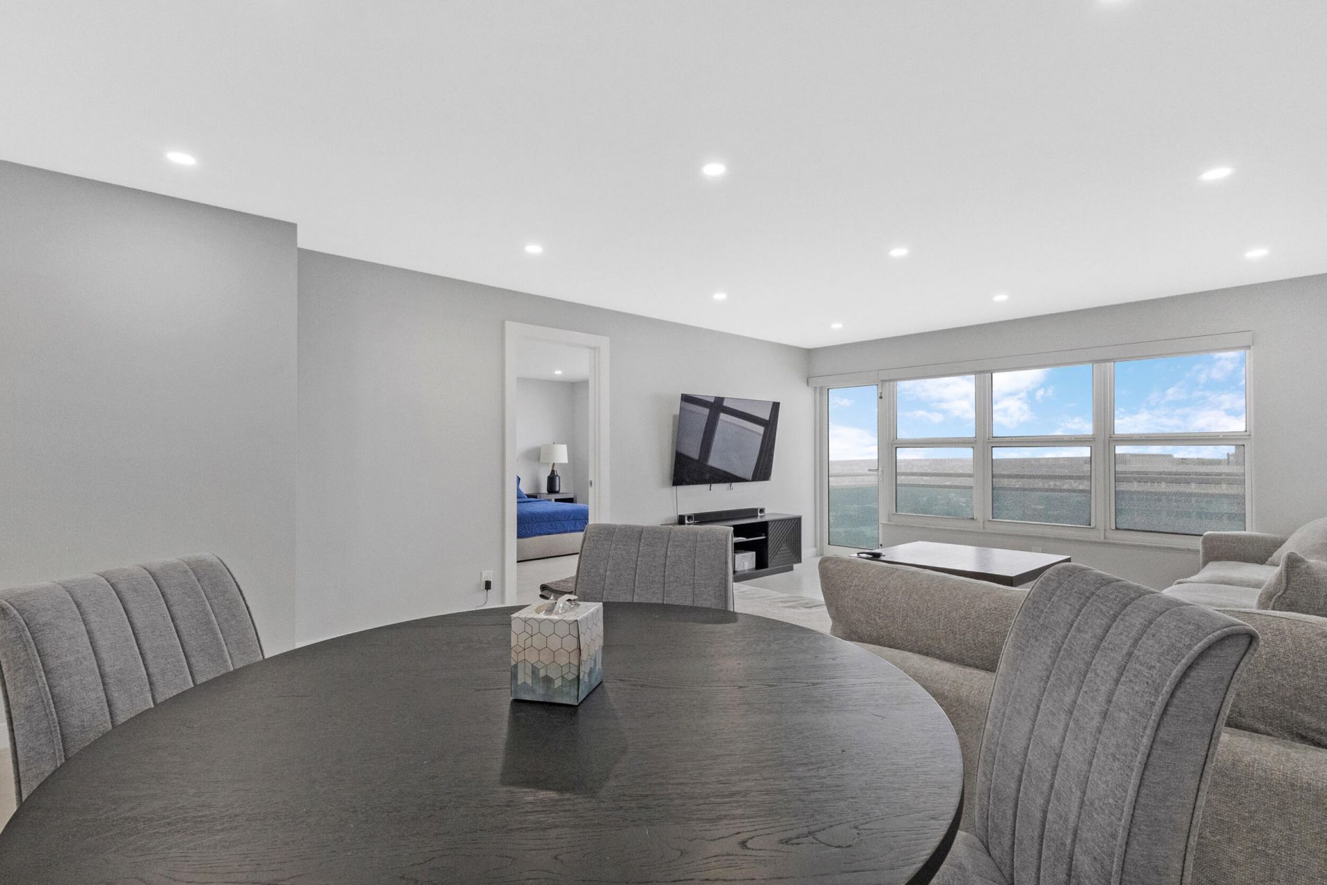 3900 Galt Ocean Drive, Unit 2114, Fort Lauderdale, FL 33308 Photo