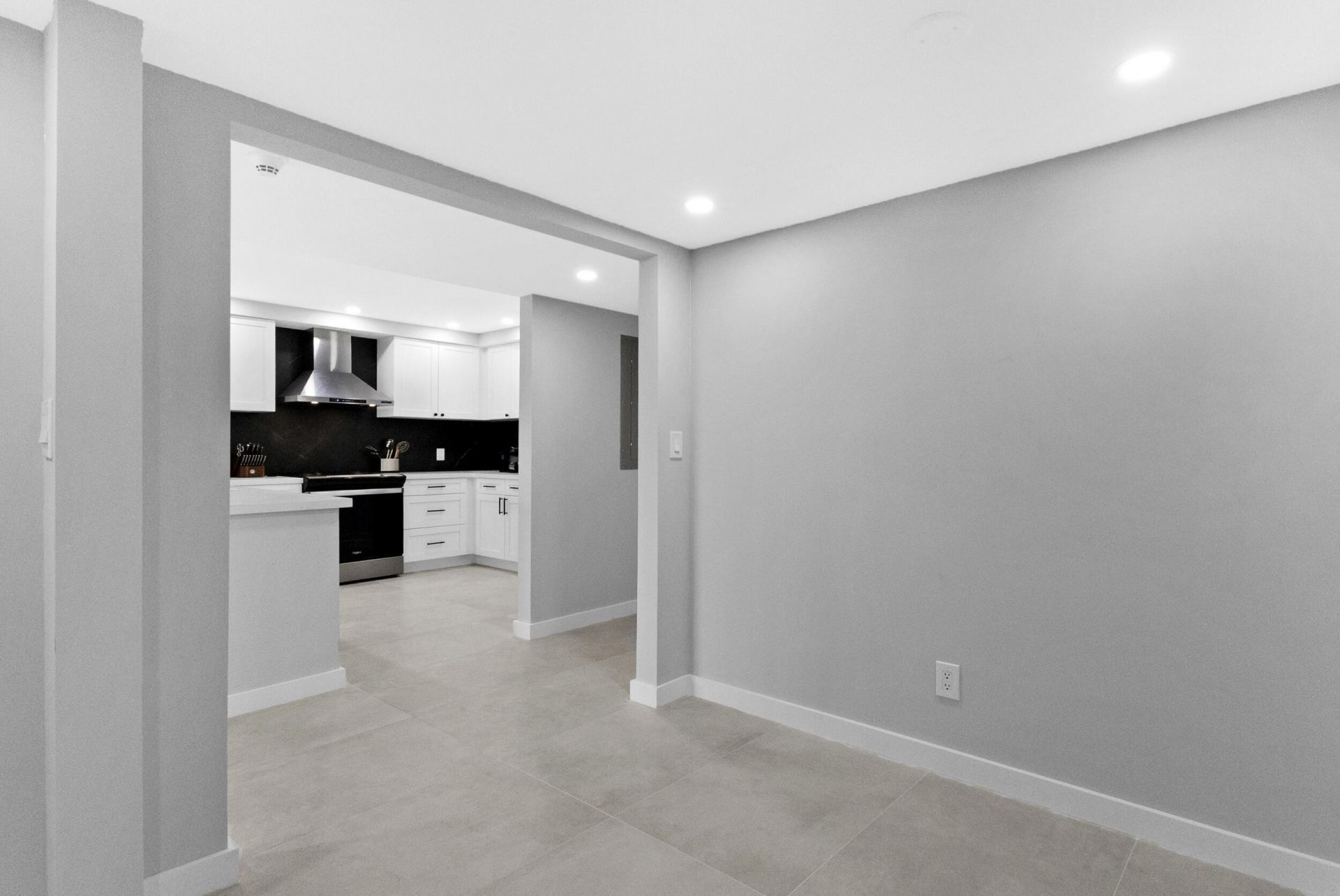 3900 Galt Ocean Drive, Unit 2114, Fort Lauderdale, FL 33308 Photo