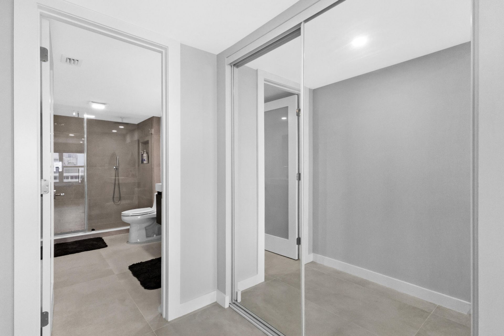 3900 Galt Ocean Drive, Unit 2114, Fort Lauderdale, FL 33308 Photo