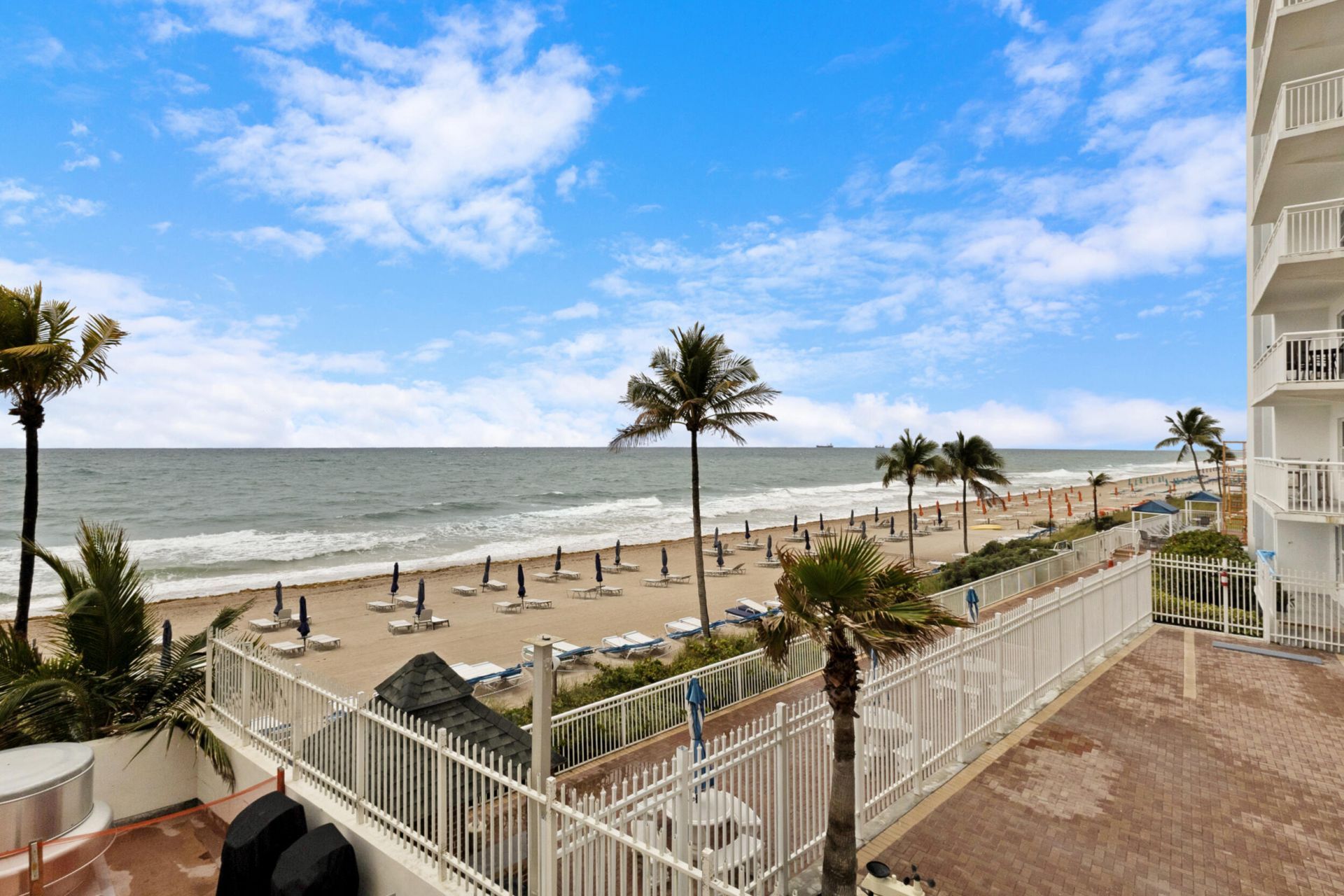 3900 Galt Ocean Drive, Unit 2114, Fort Lauderdale, FL 33308 Photo