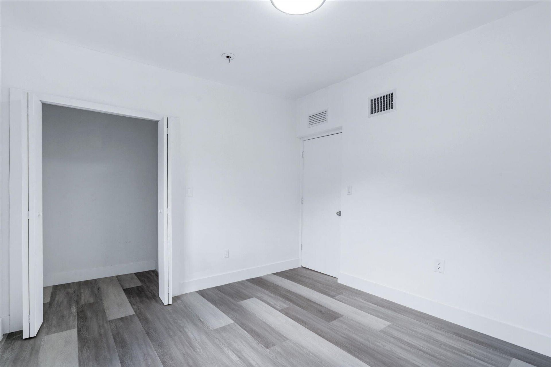 2437 NW 97th Street, Miami, FL 33147 Photo