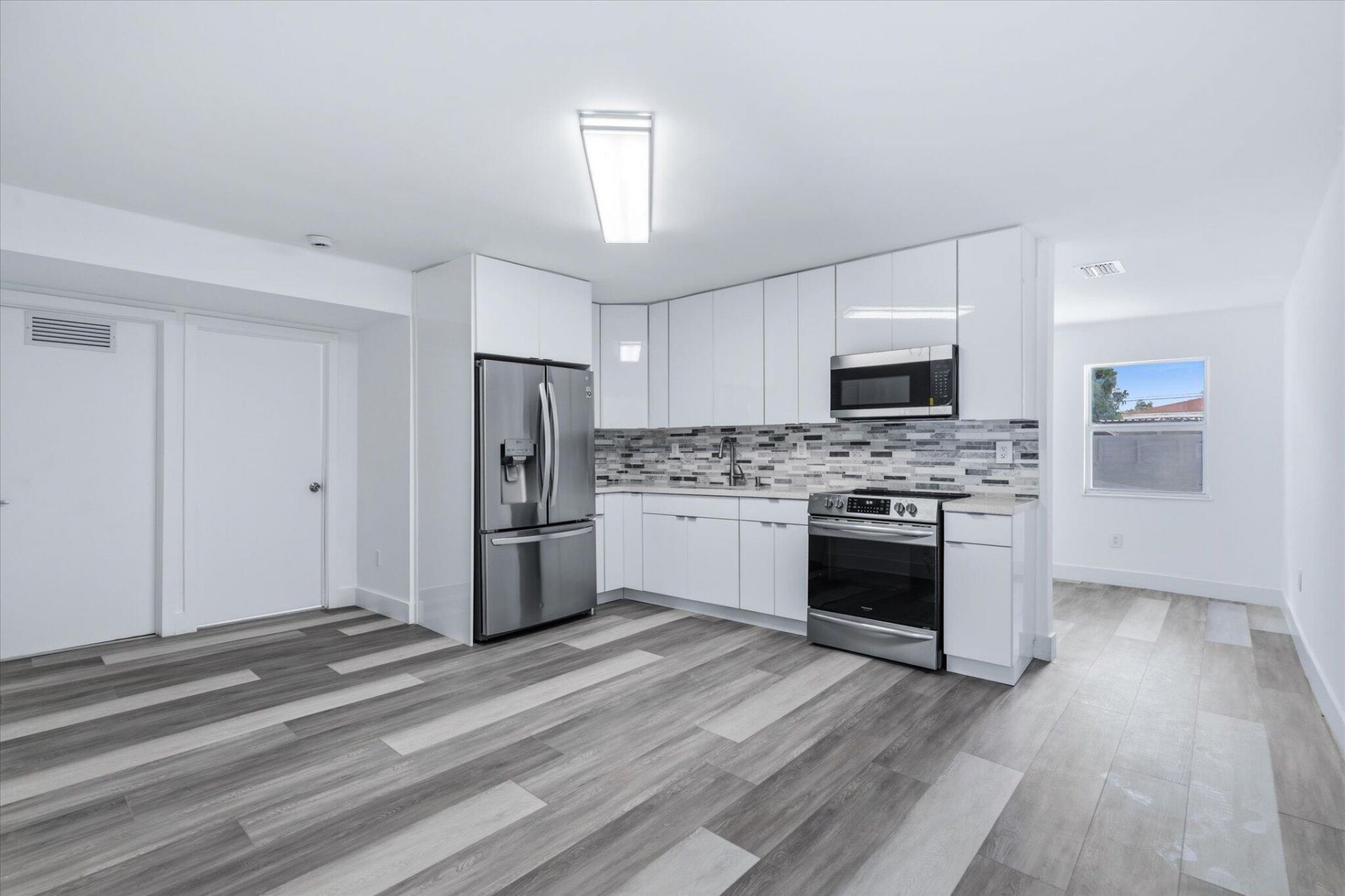 2437 NW 97th Street, Miami, FL 33147 Photo