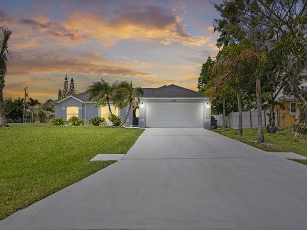 4192 SW Baird Street, Port St. Lucie, FL 34953
