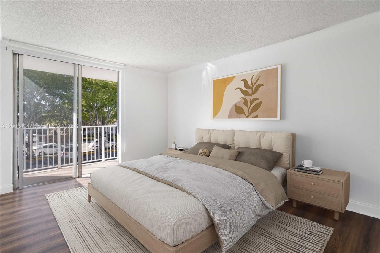 1801 S Treasure Dr, Unit 217, North Bay Village, FL 33141 Photo