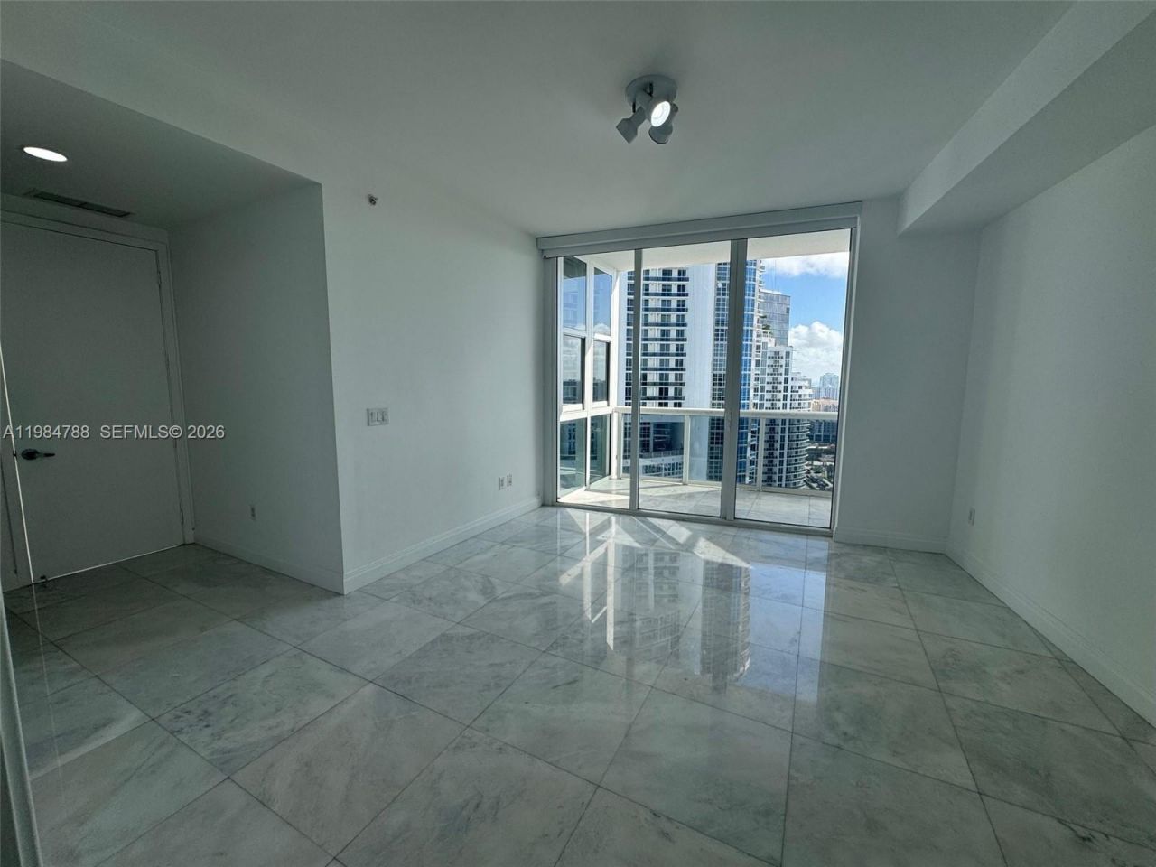 18201 Collins Ave, Unit 3505, Sunny Isles Beach, FL 33160 Photo