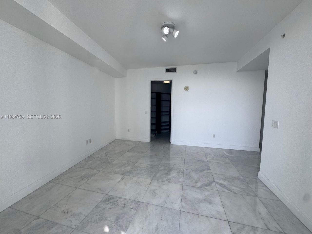 18201 Collins Ave, Unit 3505, Sunny Isles Beach, FL 33160 Photo