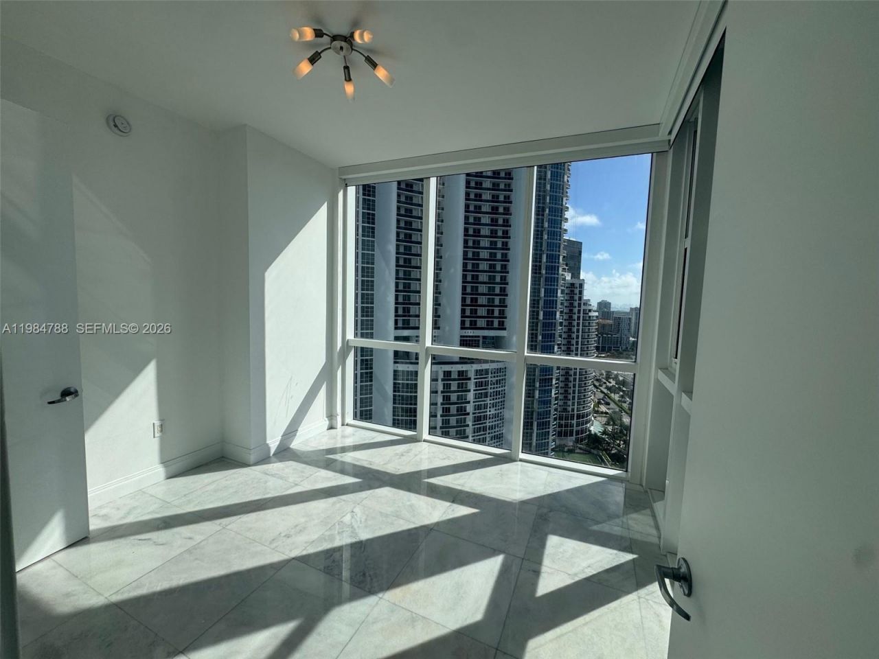 18201 Collins Ave, Unit 3505, Sunny Isles Beach, FL 33160 Photo