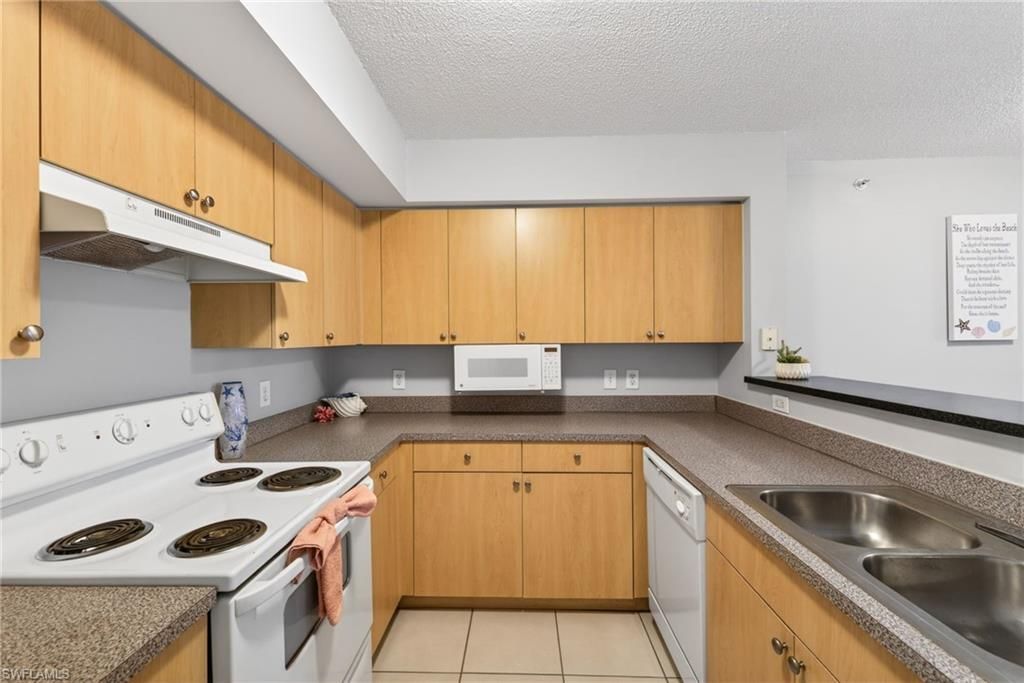 8617 River Homes Ln , Unit 3303, Bonita Springs, FL 34135 Photo