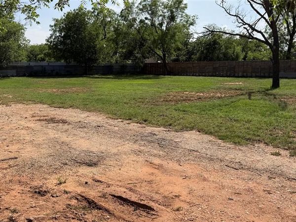 1617 Delano Street , Abilene, TX 79601