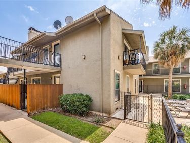 5816 Birchbrook Drive, Unit 123, Dallas, TX 75206