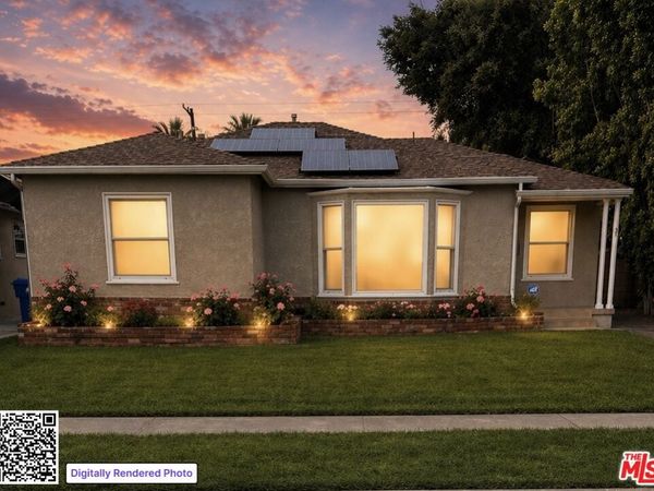 17345 Hamlin Street, Lake Balboa, CA 91406