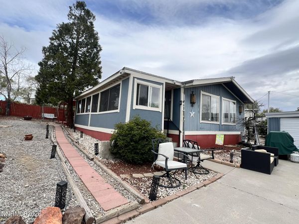 6125 Chimney Drive, Sun Valley, NV 89433