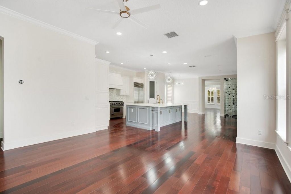 1131 Fern Avenue, Orlando, FL 32814 Photo