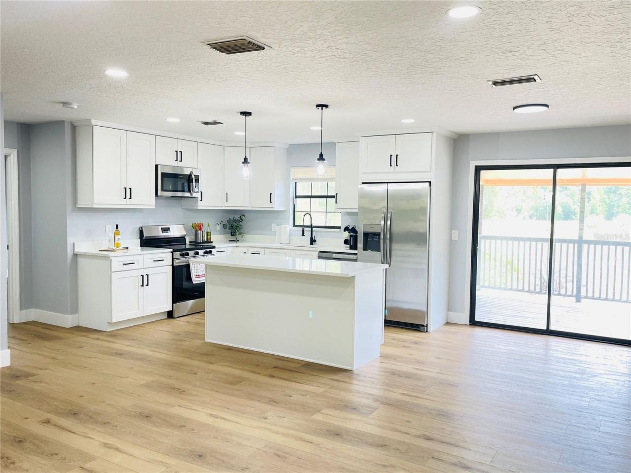 4893 S Old Floral City Road , Inverness, FL 34450 Photo