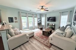 5072 Blair Road photo 4