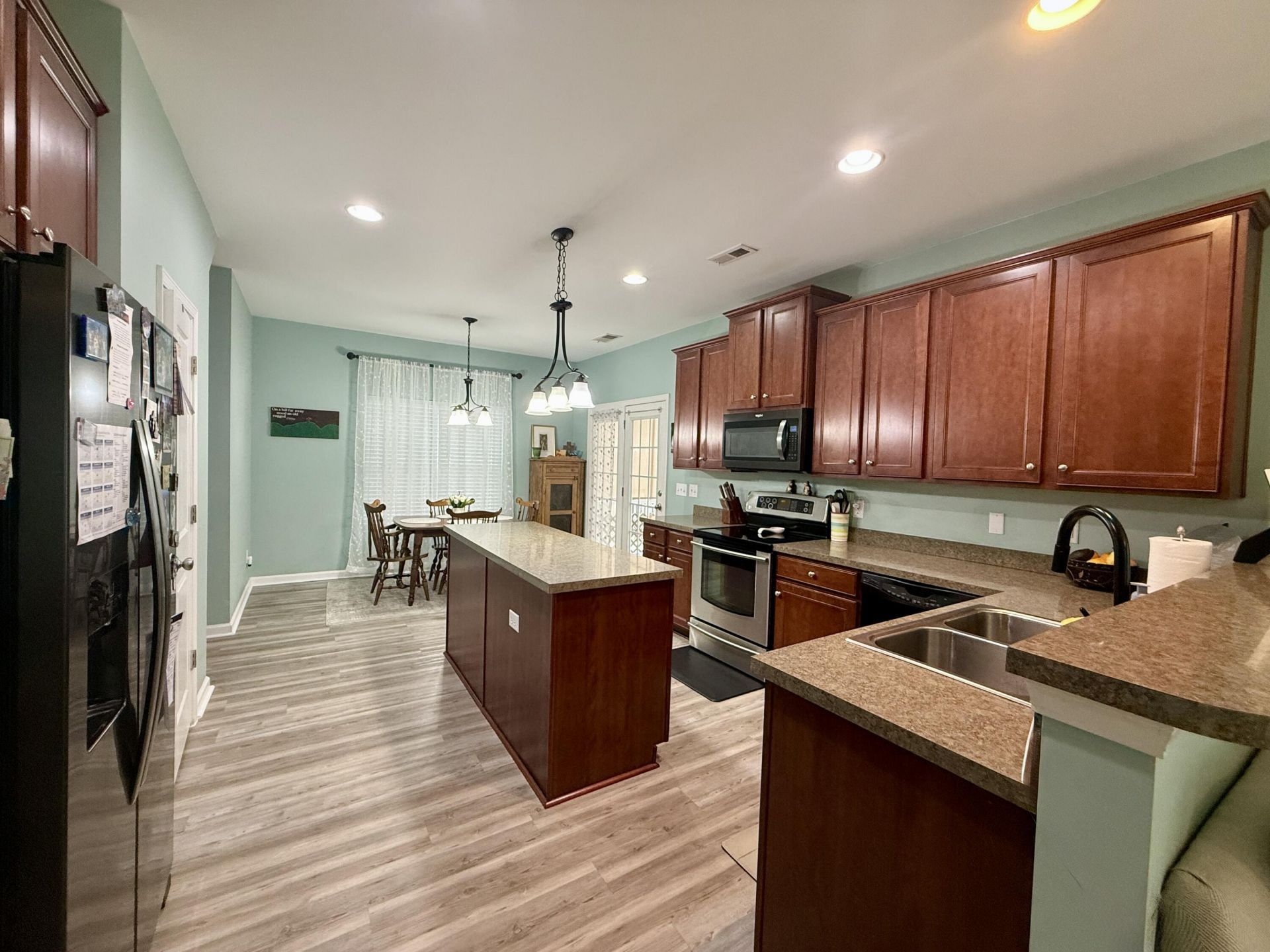 5072 Blair Road Photo 4