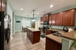 5072 Blair Road photo 4