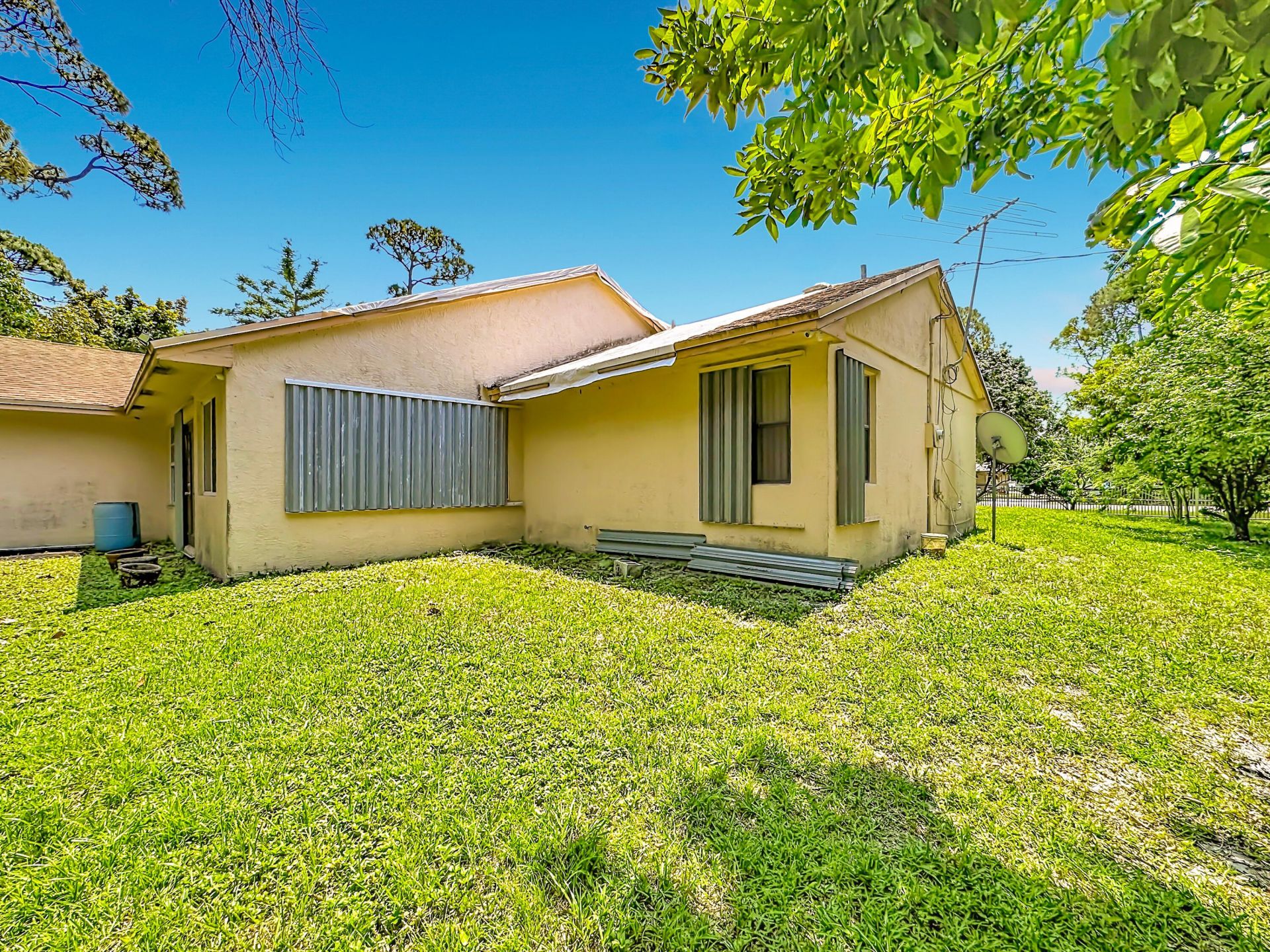 12821 N 86th Rd Road N, The Acreage, FL 33412 Photo