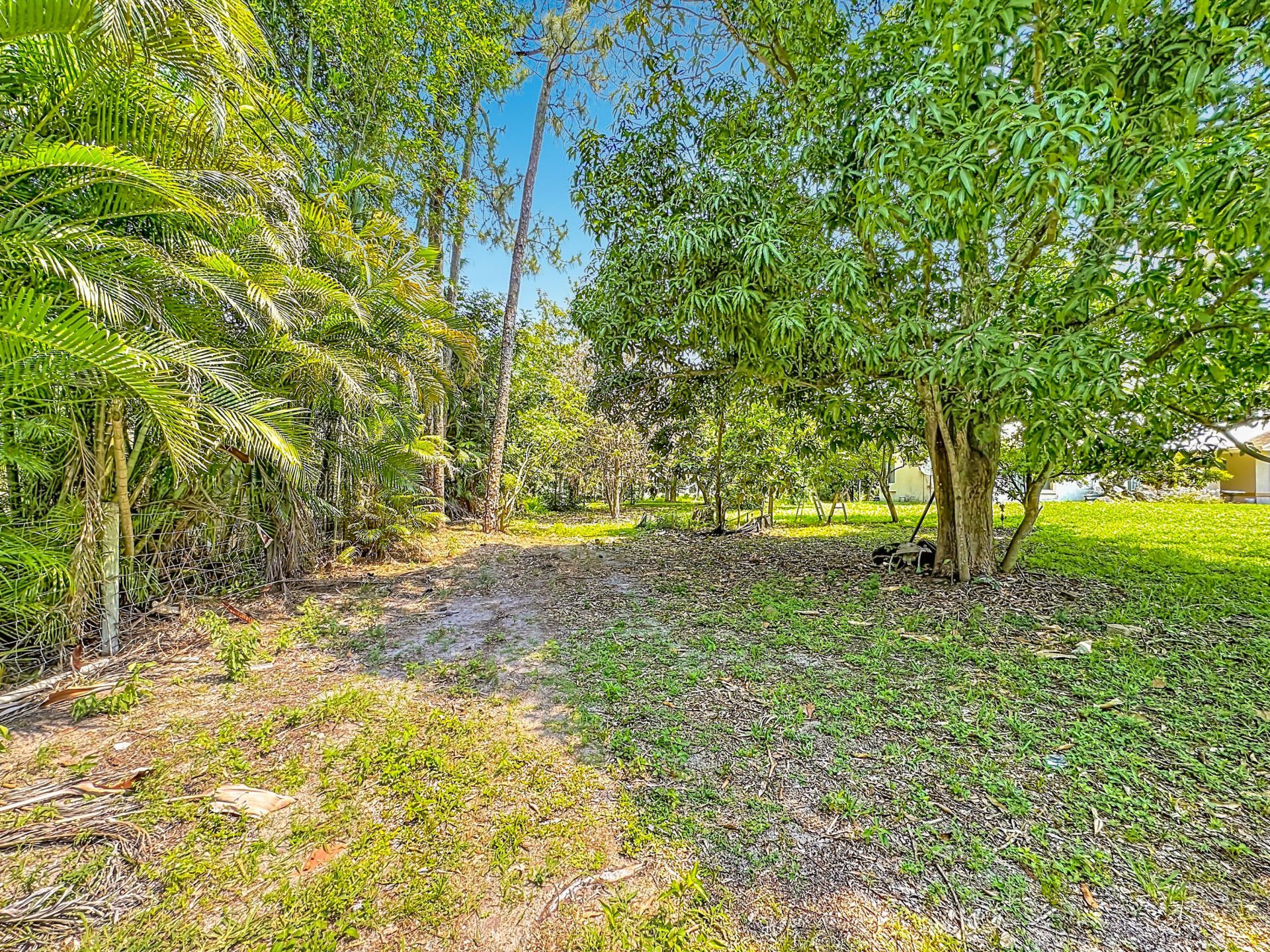12821 N 86th Rd Road N, The Acreage, FL 33412 Photo