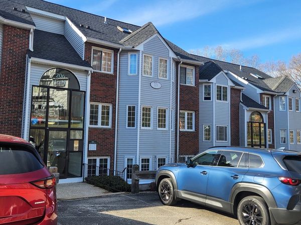206 Tall Oaks Dr, Unit F, Weymouth, MA 02190