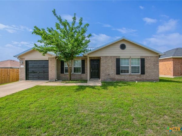 519 E Victory Avenue , Temple, TX 76501