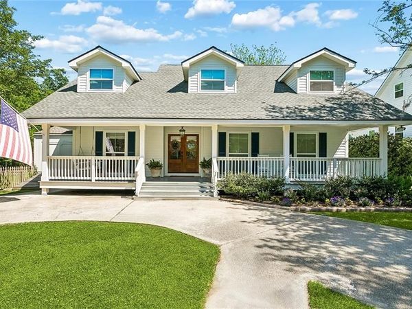 335 LAFAYETTE Street, Mandeville, LA 70448