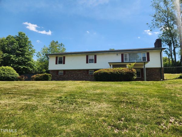 321 Valley Drive, Bristol, VA 24201
