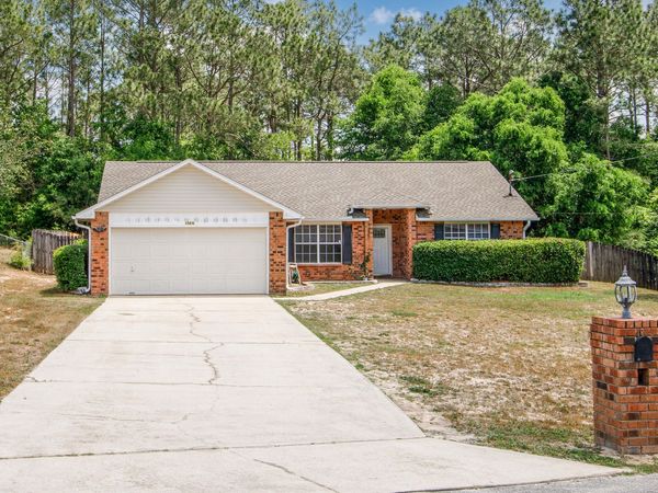 1305 Jefferyscot Court, Crestview, FL 32536