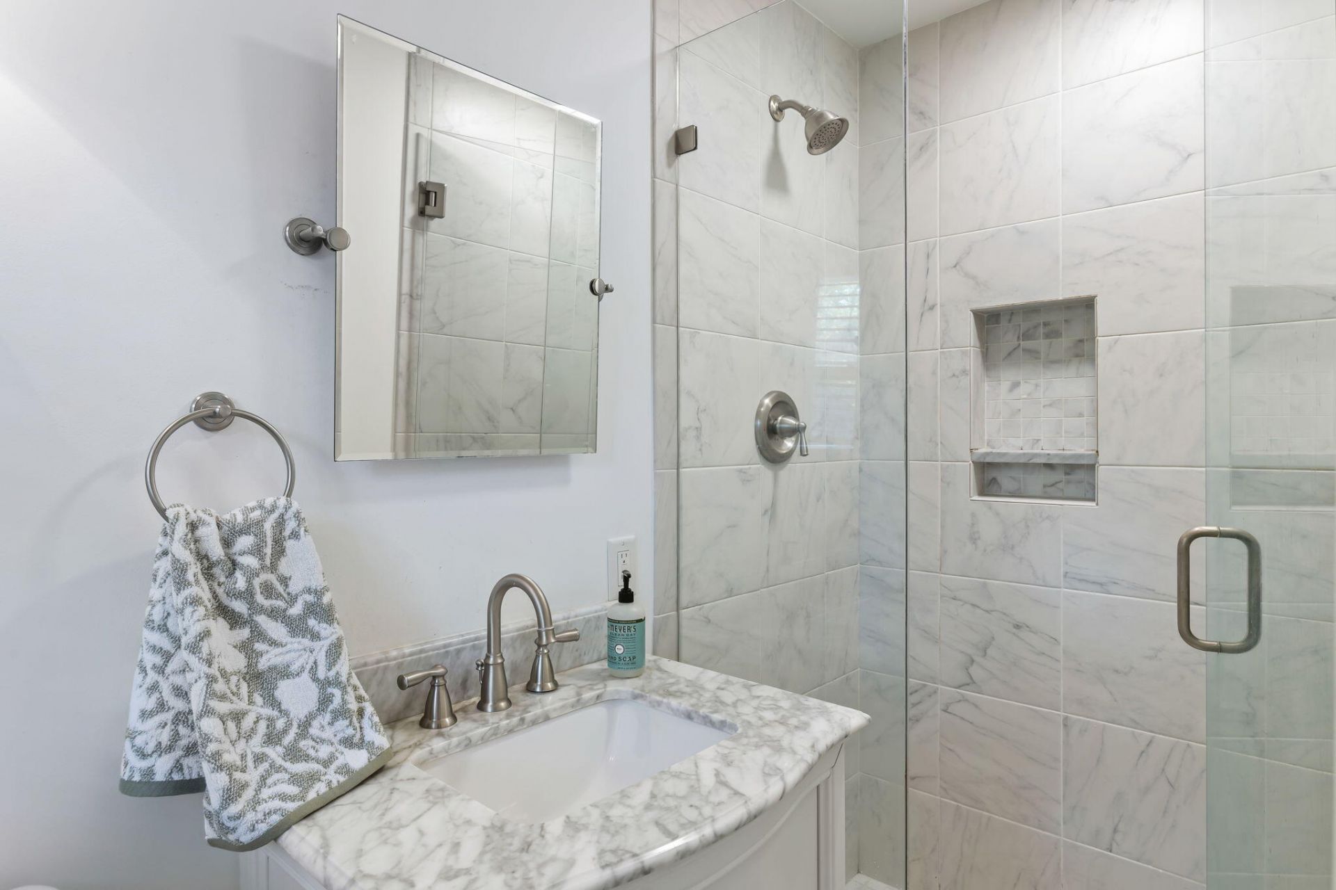 20 Huguenot Avenue Photo 13