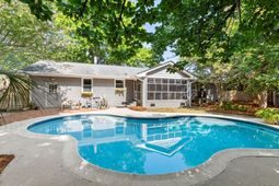 20 Huguenot Avenue photo 4