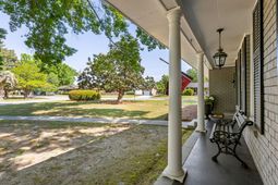 20 Huguenot Avenue photo 4