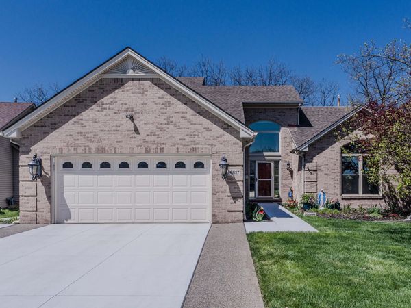 46827 Creeks Bend, Canton, MI 48188