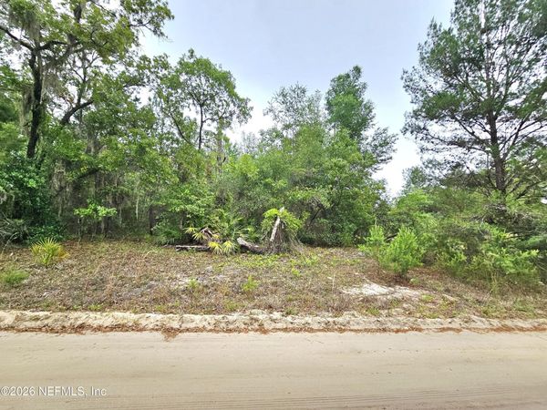 302 RAINBOW Drive, Florahome, FL 32140