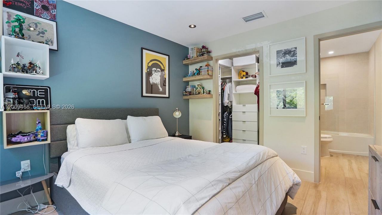 1371 SW 22nd Ter , Unit 1371, Miami, FL 33145 Photo