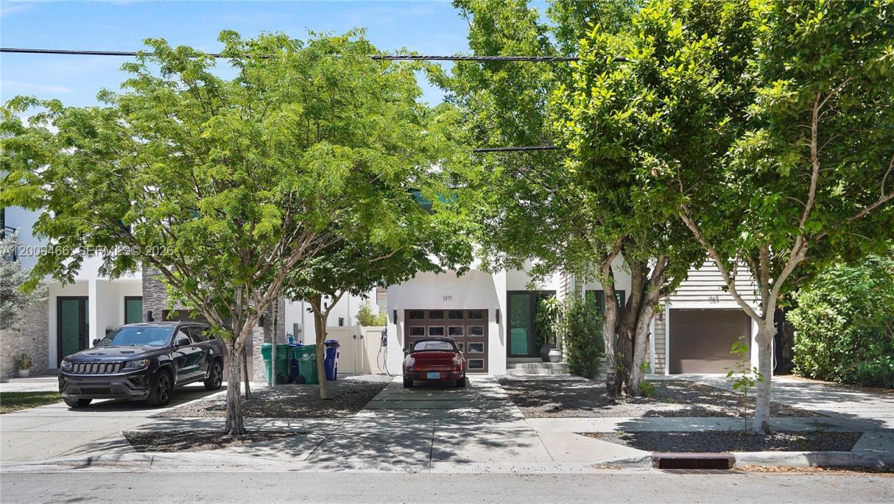 1371 SW 22nd Ter , Unit 1371, Miami, FL 33145 Photo