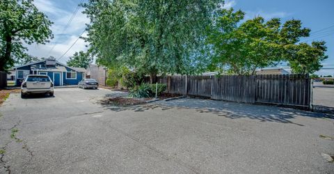 19 Court St, Woodland, CA 95695 Photo