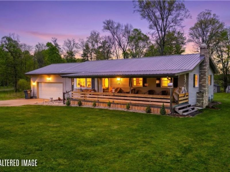 2650 Red Fox Drive, Duncan Falls, OH 43734 Photo 2