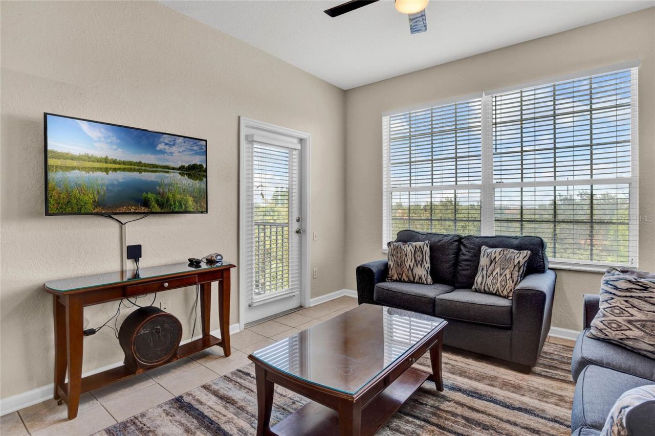 2813 Almaton Loop, Unit 404, Kissimmee, FL 34747 Photo