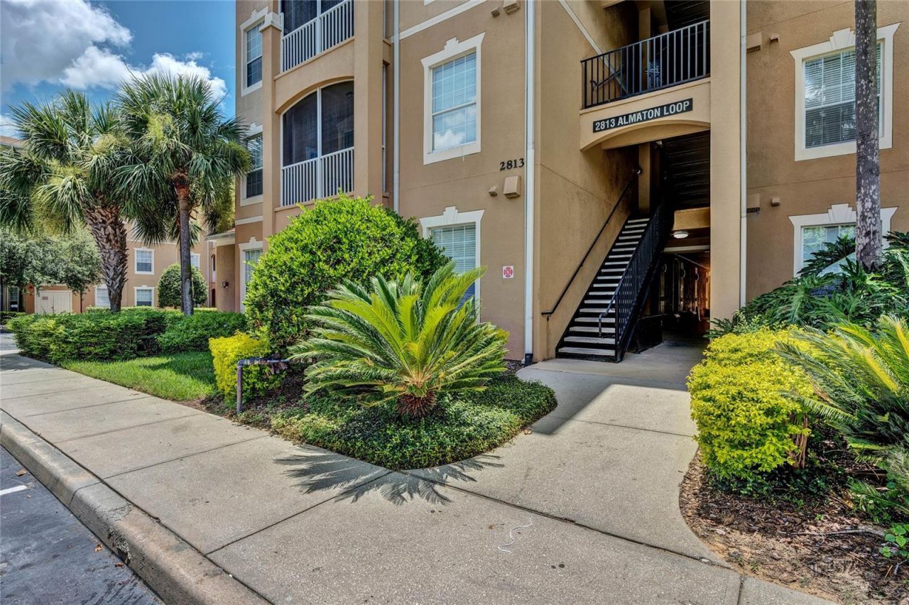 2813 Almaton Loop, Unit 404, Kissimmee, FL 34747 Photo