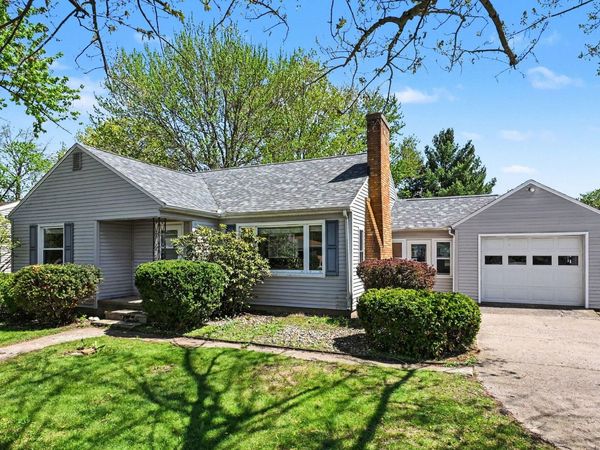 400 N Lafayette Street , North Liberty, IN 46554