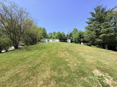 1972 Garvin Ridge Road, Olive Hill, KY 41164
